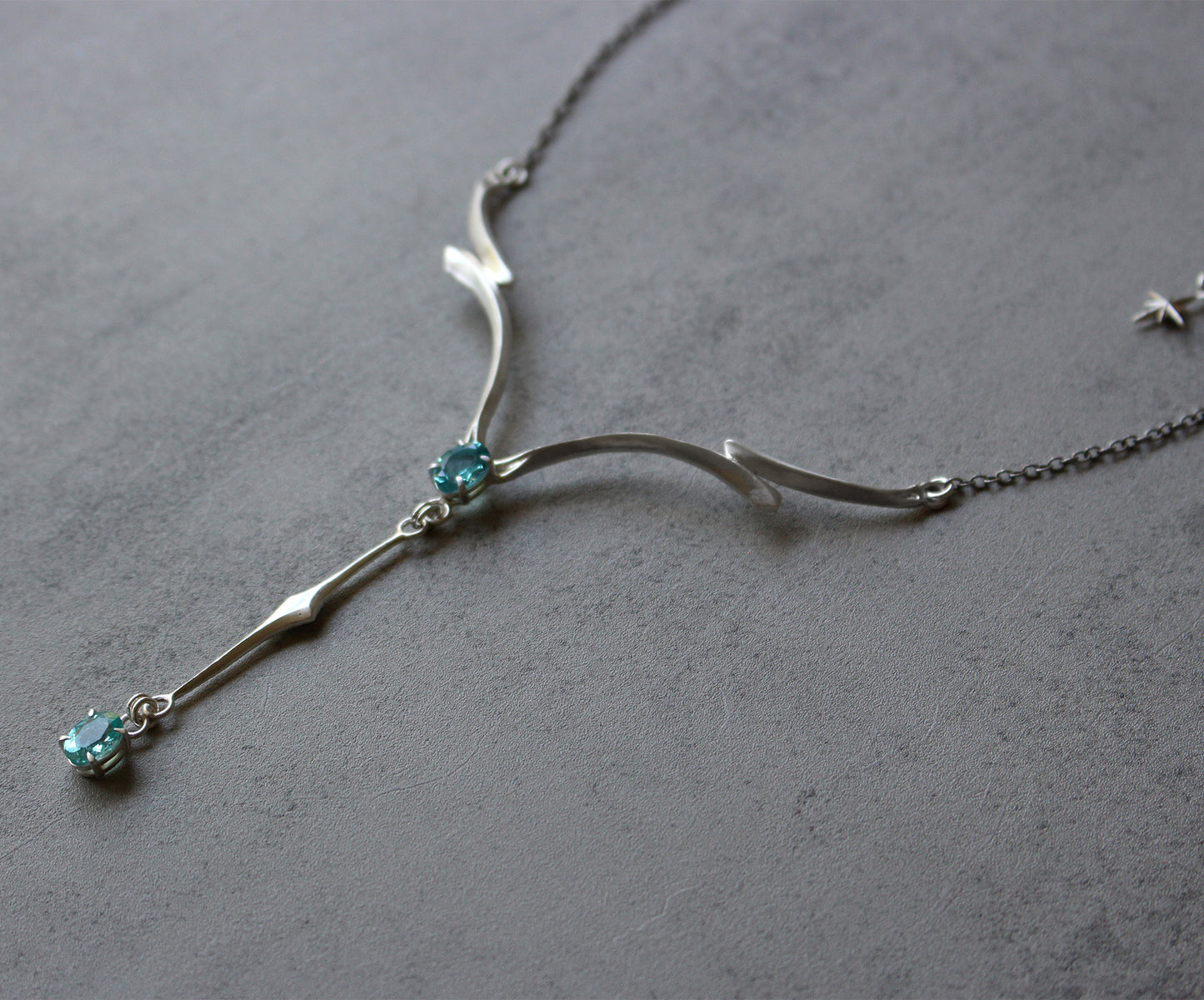 Waterfall | Apatite Choker // Necklace