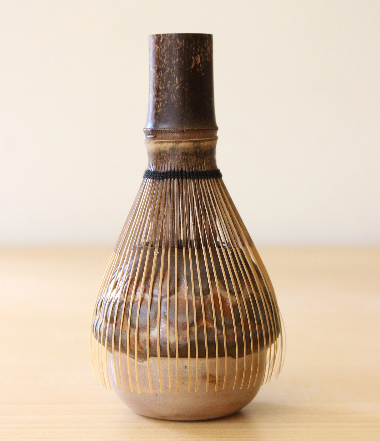 Feelings of Home | Porcelain + Stoneware Blend Matcha Bowl & Whisk Holder Set No.2
