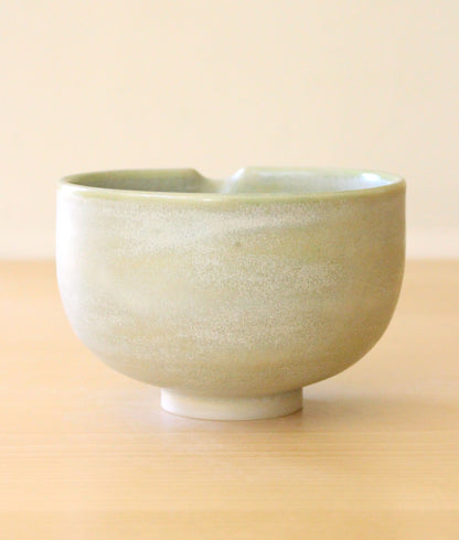 Soft Green | Porcelain + Stoneware Blend Matcha Bowl