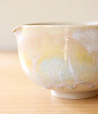 Soft Hues | Porcelain + Stoneware Blend Matcha Bowl